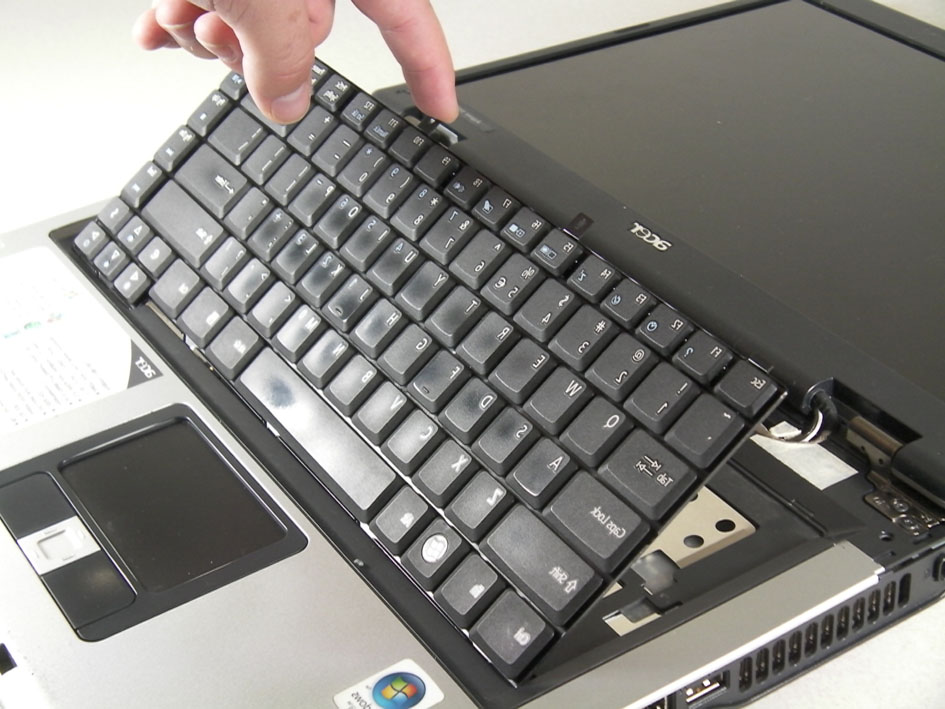 laptop repairs in portchester